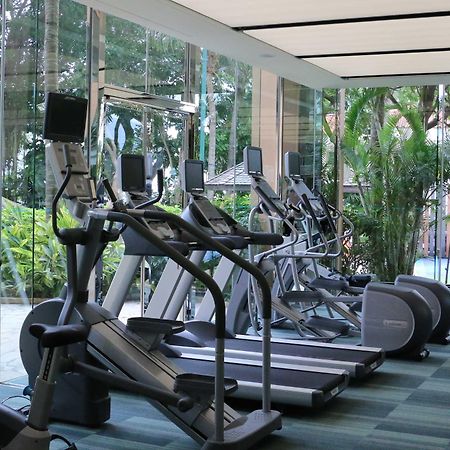 홍콩 골드 코스트 호텔 외부 사진 A gym at a hotel