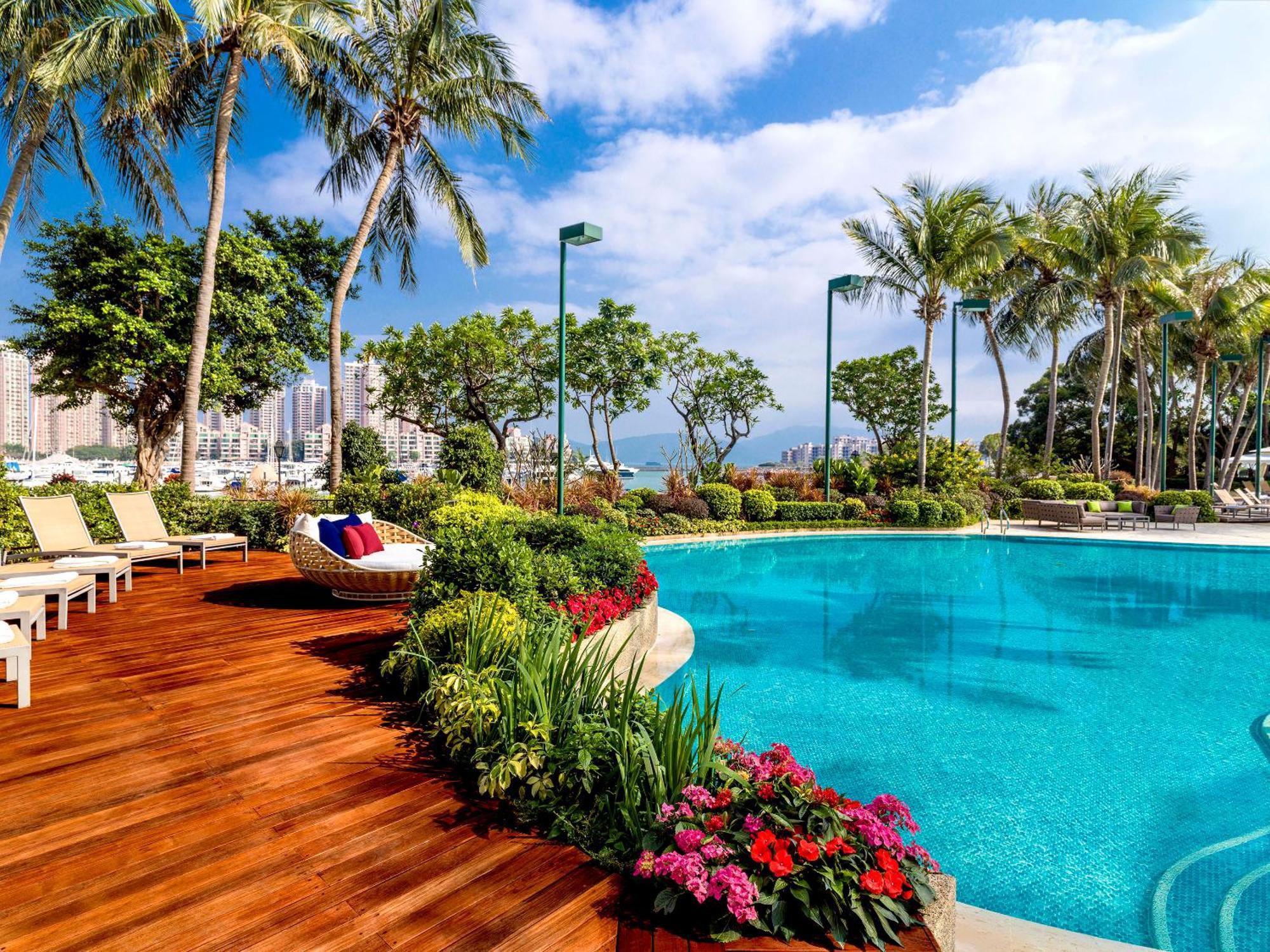홍콩 골드 코스트 호텔 외부 사진 The pool at the Westin