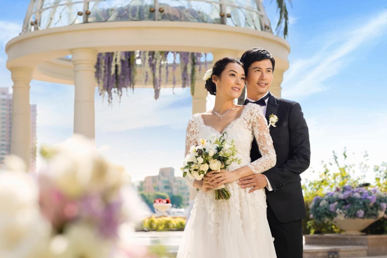 홍콩 골드 코스트 호텔 외부 사진 Wedding in China